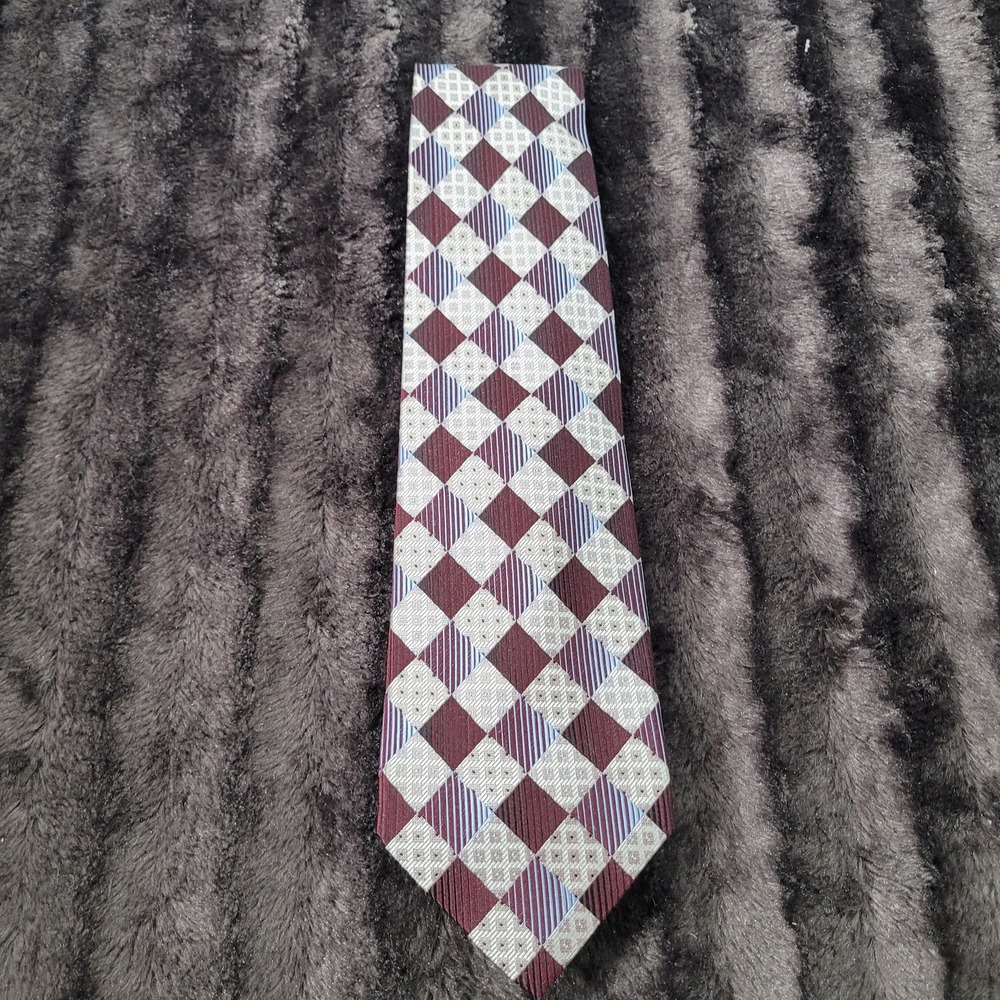 Courage Hand Sewn Neckwear Mens Silk Tie Burgundy Blue Silver Diamond Argyle